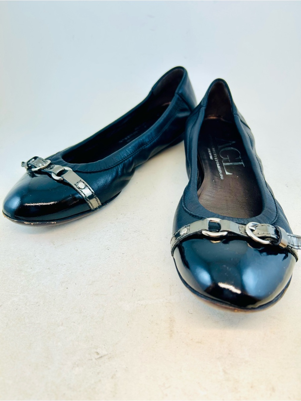AGL Attilio Giusti Leombruni Black Cap Toe Monika Ballet Flats size 39.5 9.5